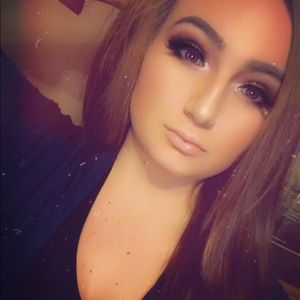 Meet your Posher, Jordyn